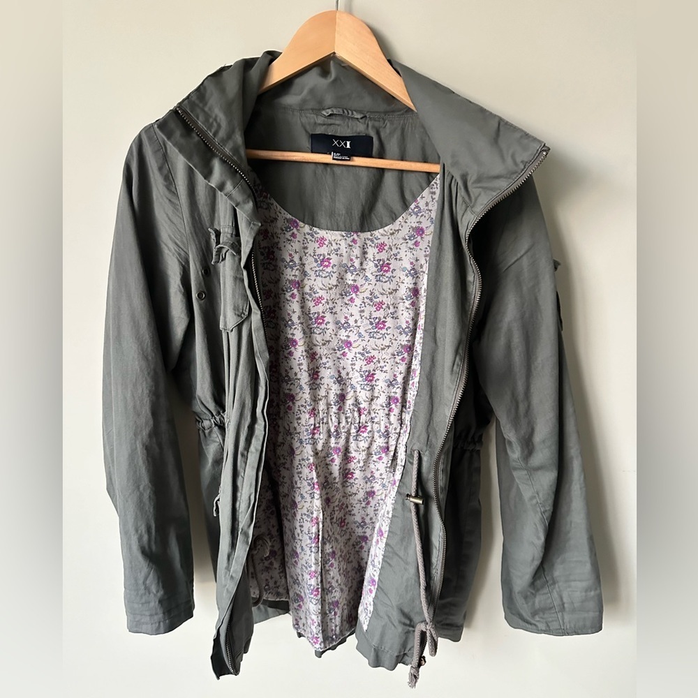 Forever 21 Utility Jacket Green  Size Small - Picture 2 of 4